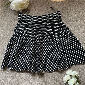 Dance & Marvel Patterned Skirt Women size M/L